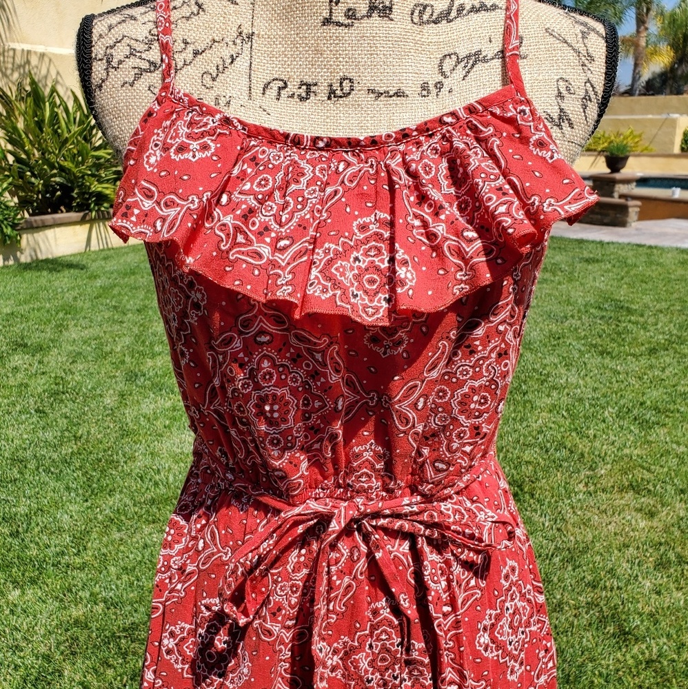 Dress - Picture 2 of 5